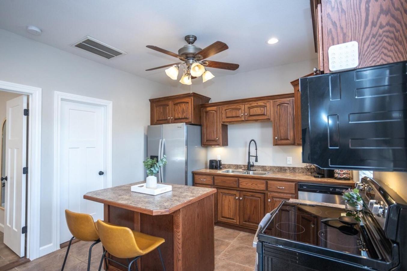 Tiny Home With Hot Tub Near Ft Leonard Wood! Waynesville Exteriér fotografie