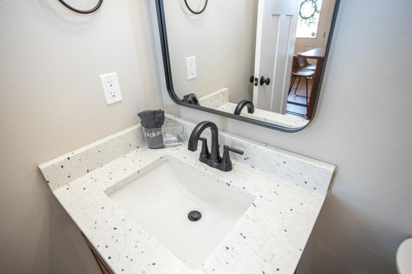 Tiny Home With Hot Tub Near Ft Leonard Wood! Waynesville Exteriér fotografie
