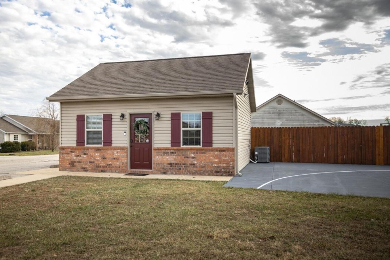 Tiny Home With Hot Tub Near Ft Leonard Wood! Waynesville Exteriér fotografie