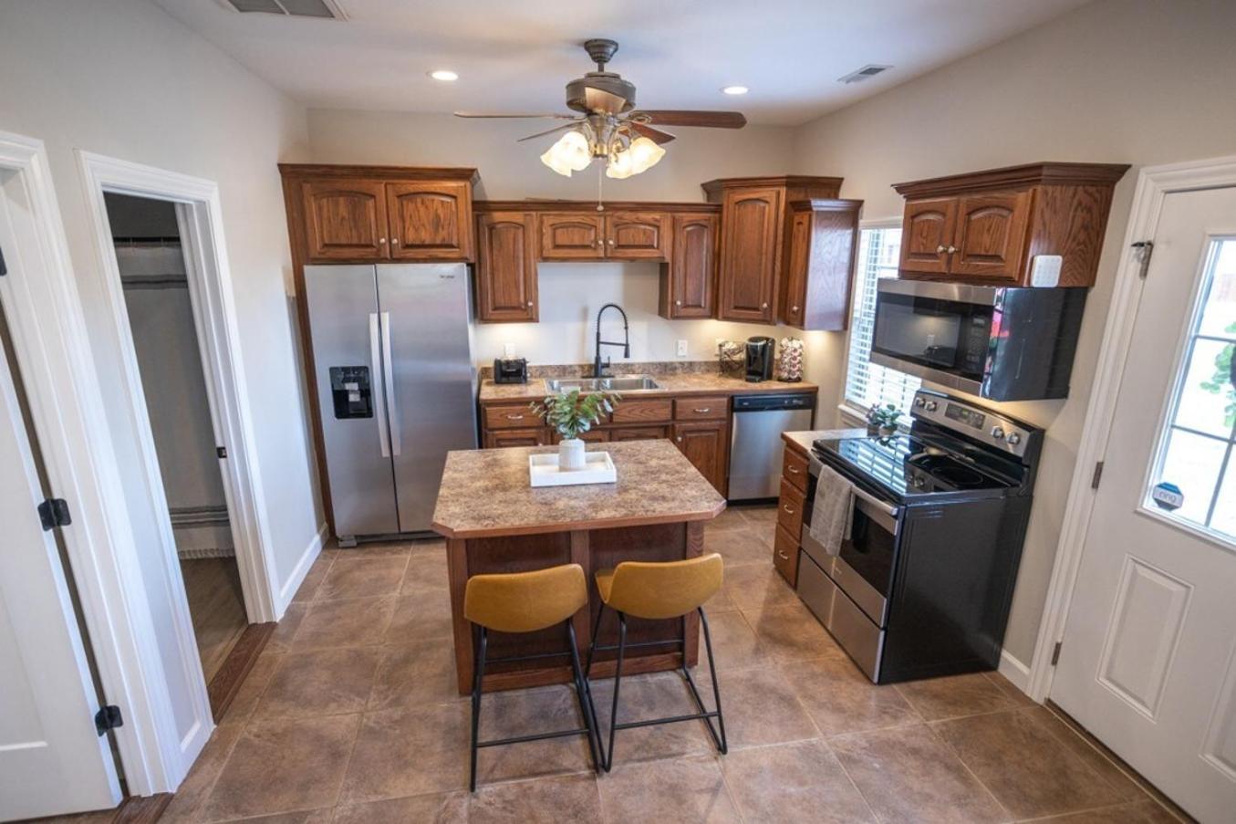 Tiny Home With Hot Tub Near Ft Leonard Wood! Waynesville Exteriér fotografie