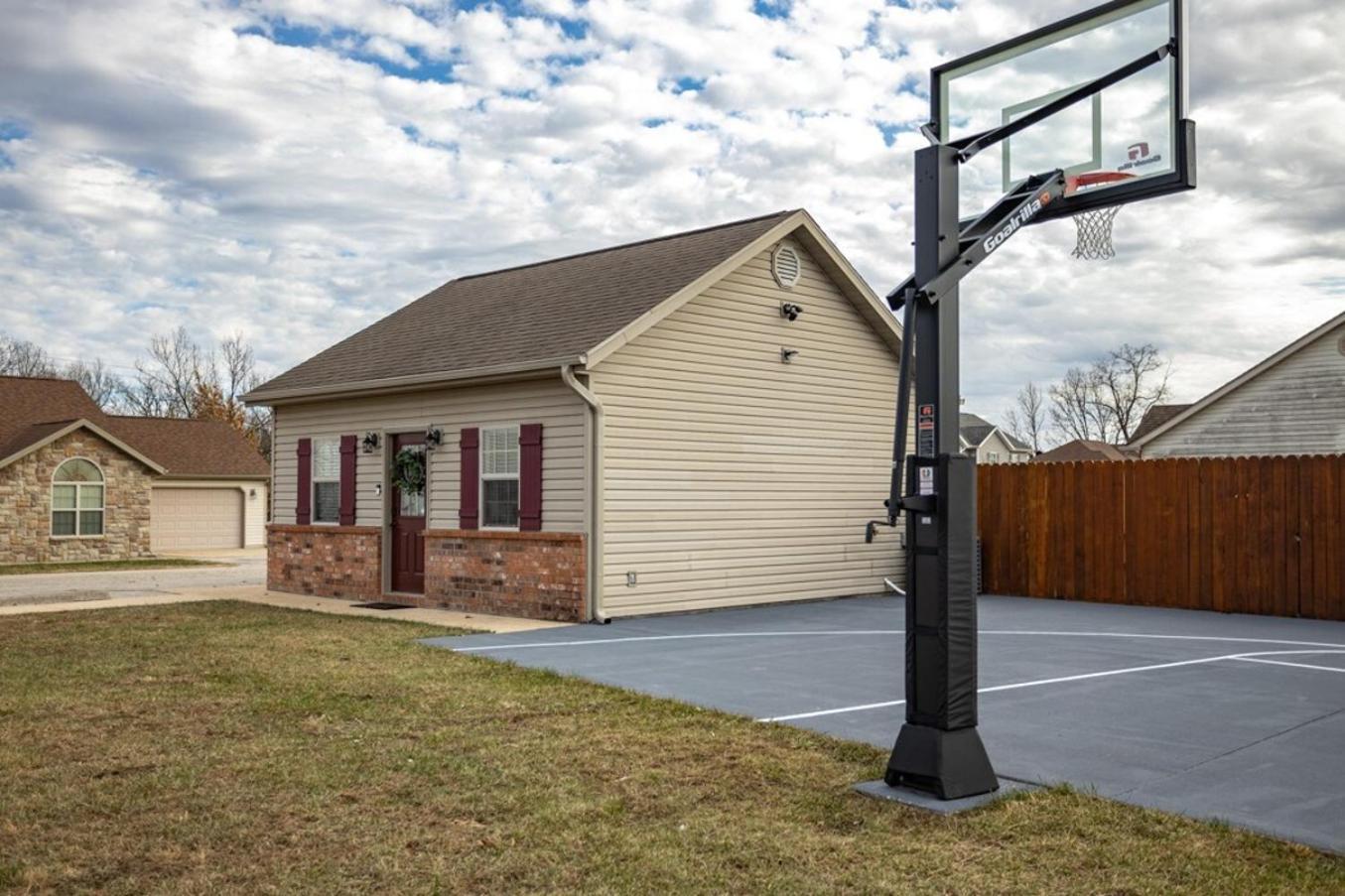 Tiny Home With Hot Tub Near Ft Leonard Wood! Waynesville Exteriér fotografie